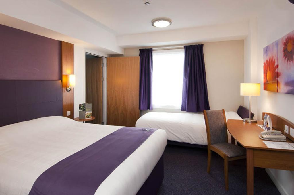 Premier North 3* Cardiff