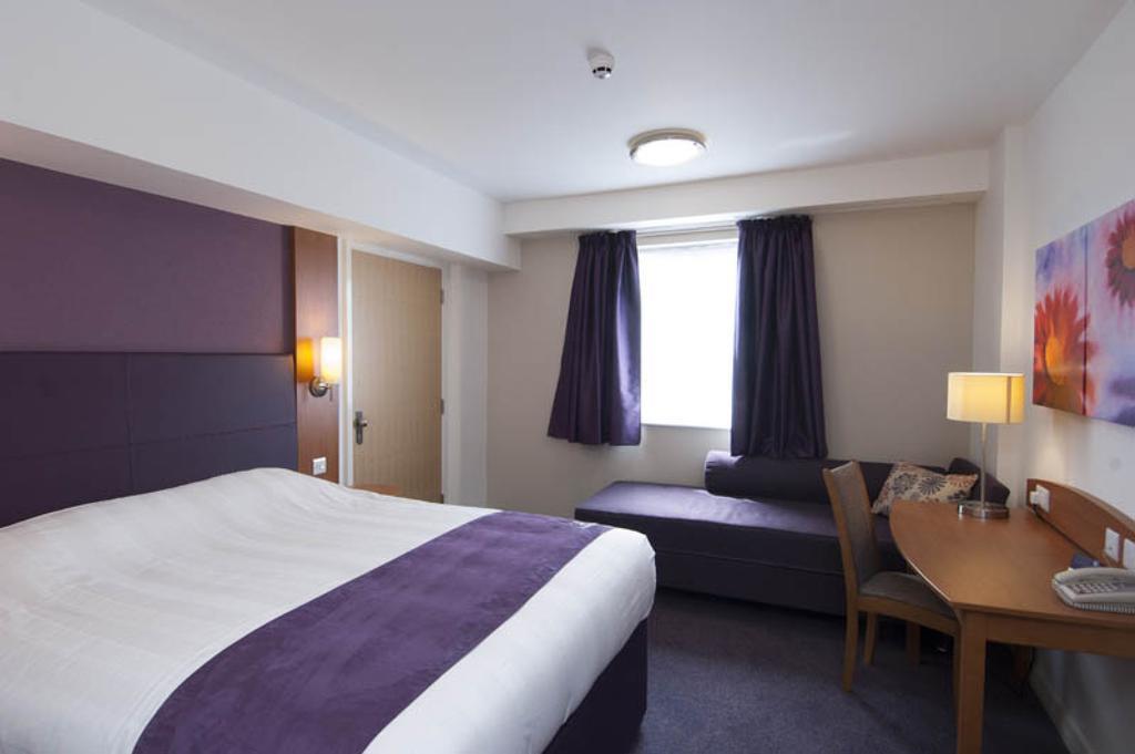 Premier North Hotel Cardiff