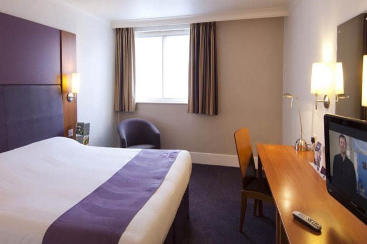 Premier North Hotel